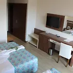 West Park 4* סייד