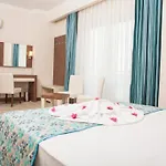West Park 4*