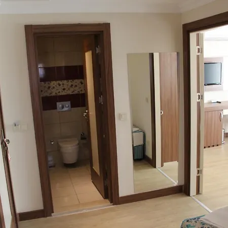 West Park Hotel Side