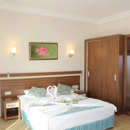 Hotel West Park 4*